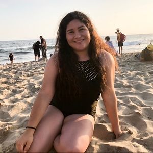 Meet your Posher, Nadia